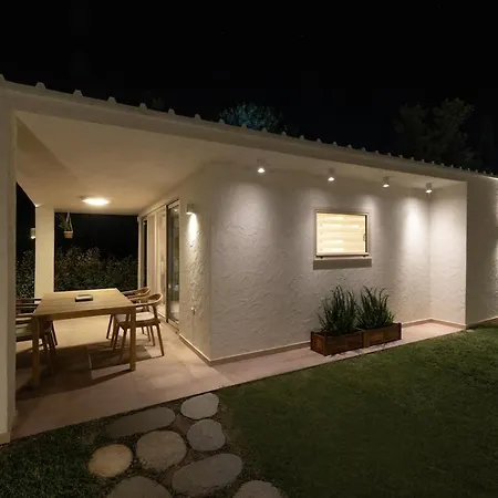 Aestas بيفكوهوري